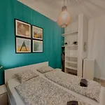Azure - Modern 2br Lägenhet Budapest