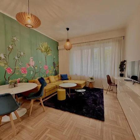 Azure - Modern 2br Appartement *