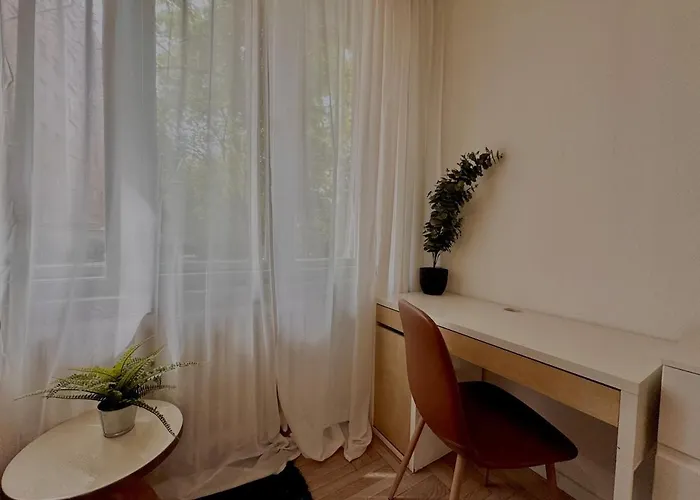 Azure - Modern 2br Lägenhet Budapest
