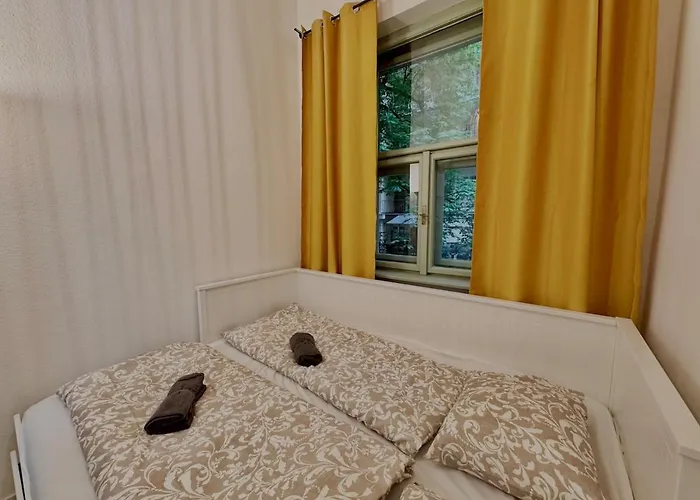 Lägenhet Azure - Modern 2br Budapest