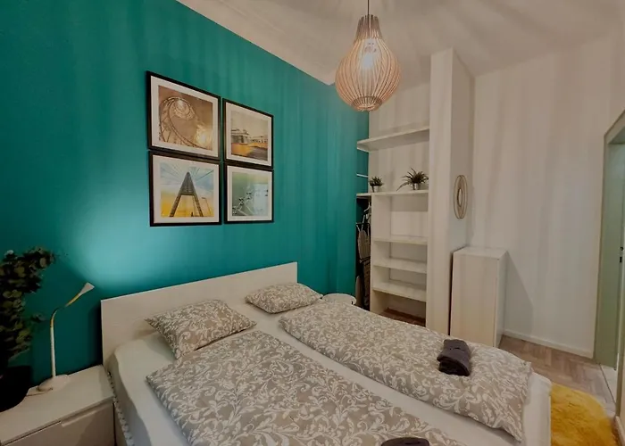 Azure - Modern 2br Apartament Budapesta