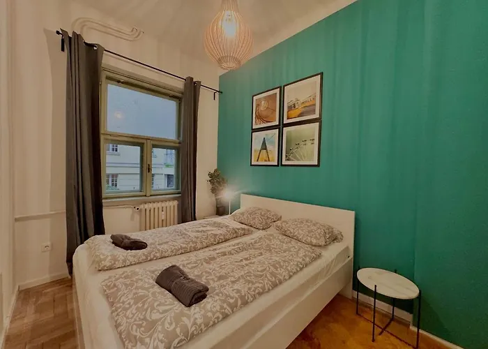 Lägenhet Azure - Modern 2br