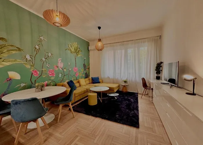 Azure - Modern 2br Apartament *