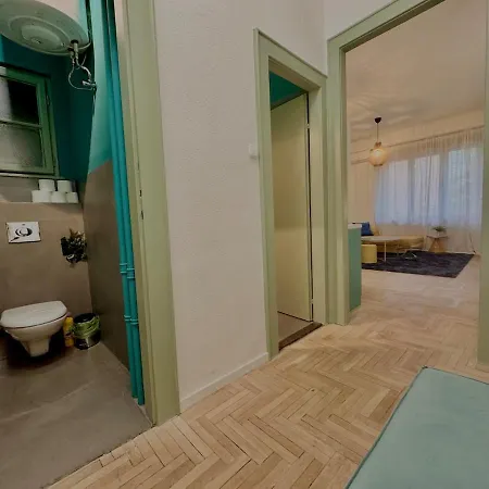 Azure - Modern 2br Lejlighed